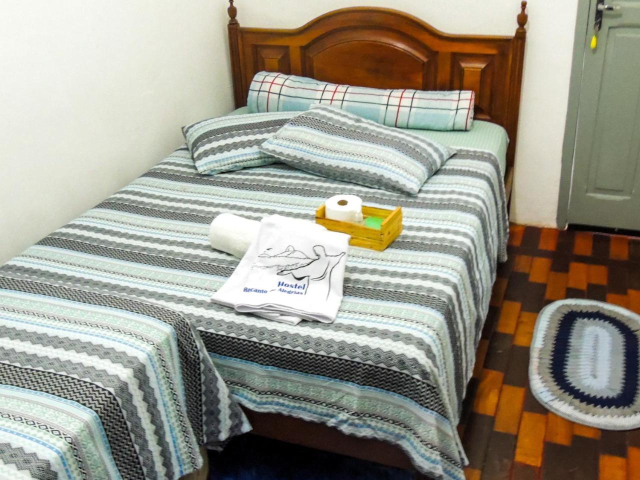 Hostel Recanto De Alegrias Em Sao Cristovao Ріо-де-Жанейро Екстер'єр фото