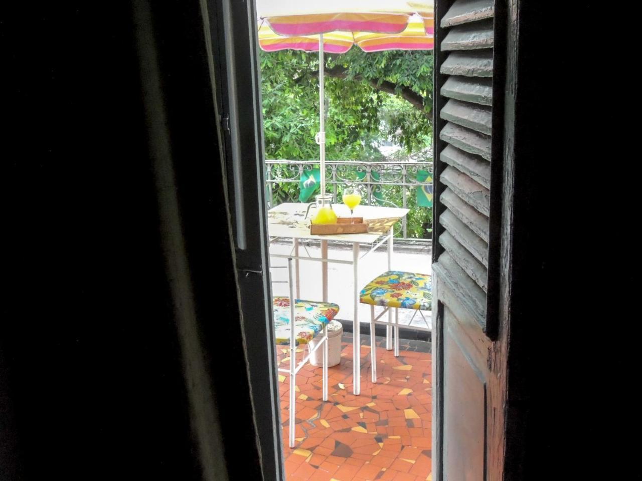 Hostel Recanto De Alegrias Em Sao Cristovao Ріо-де-Жанейро Екстер'єр фото